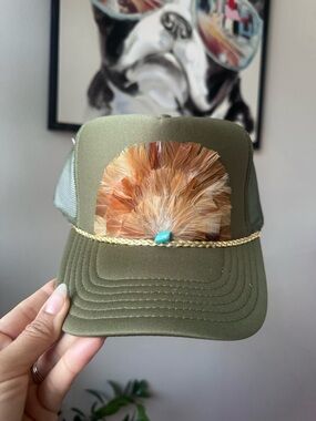 F7 Boho Feather Trucker Hat